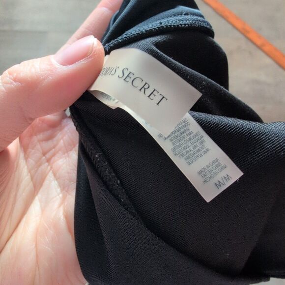 PINK Victoria's Secret Bikini Bottom Womens M Black High Waisted V Front - Picture 5 of 5